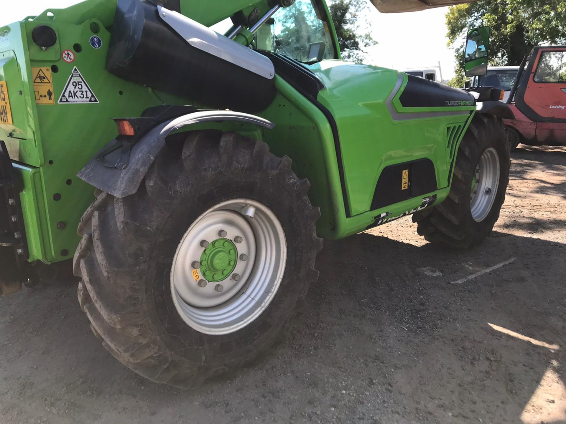 2015 Merlo 156hp 4.2T 7 metre with bucket - Image 4 of 10