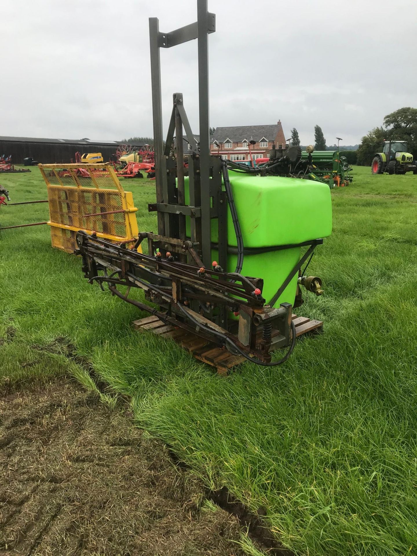 2004 Tecoma Primatec 12metre Mounted Sprayer