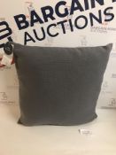 Banbury Cushion
