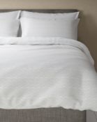 Soft & Comfortable Zig Zag Textured 100 % Cotton Percale Bedset, Super King