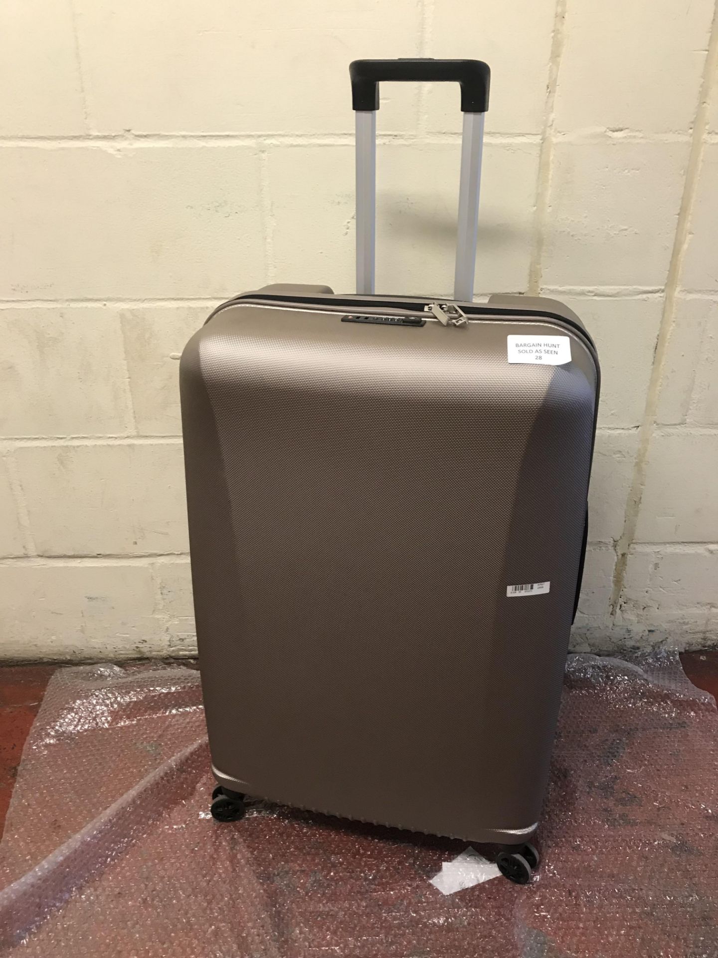 Large 4 Wheel Ultralight Hard Suitcase with Security Zip RRP £119