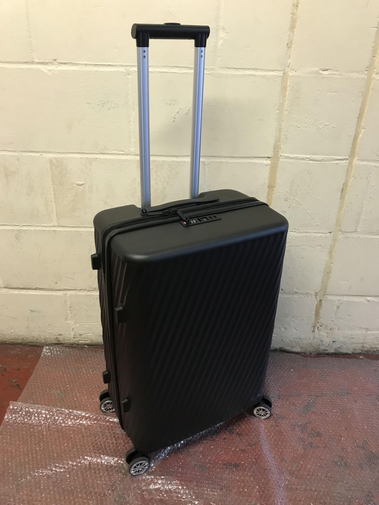 Medium 4 Wheel Ultralight Hard Suitcase with Security Zip RRP £109