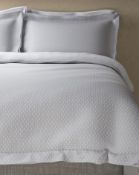 Soft & Comfortable 100% Cotton Percale Iris Spotted Dobby Bedding Set, Single RRP £59