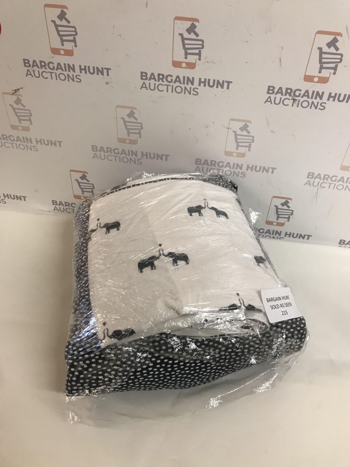 Elephant Print Brushed Cotton Bedding Set, King Size RRP £59 - Image 2 of 2