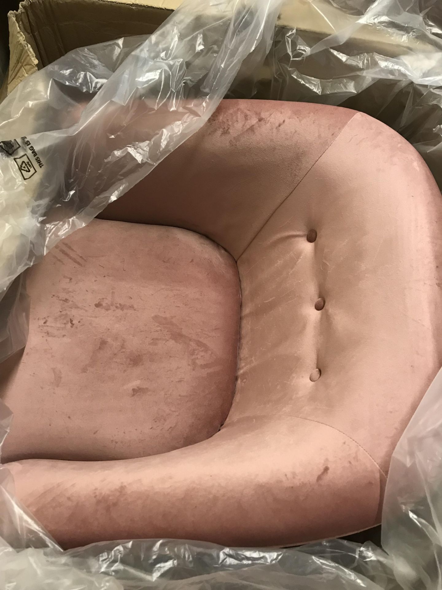 Loft Benni Luxury Armchair Savio Velvet Dusty Pink, (missing legs, see image) RRP £179 - Image 2 of 2