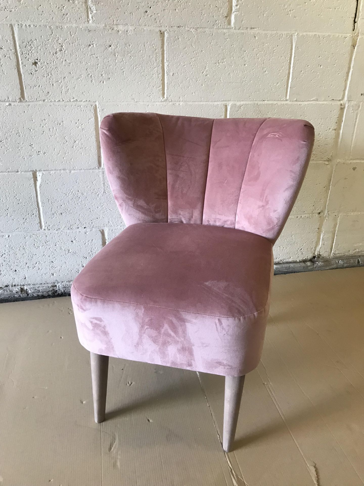 Luxury Loft Mimi Luxury Armchair, Savio Velvet Pink RRP £249 - Image 2 of 3