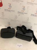 Samsung Gear Oculus VR Headset and 1 x Fabric VR Headset