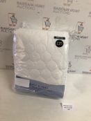 Cosy & Light Mattress Protector, King Size
