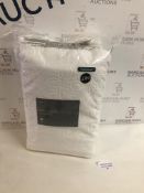 Pure Cotton Textured Floral Matelasse Bedding Set, King Size RRP £89