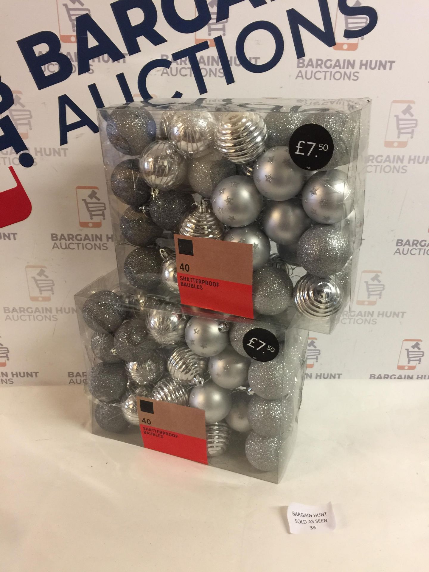 2 Packs of 40 Shatterproof Baubles