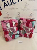 Brand New Set of 2 Hearts By Tiana Offical Pink Fleece Throw/Blanket