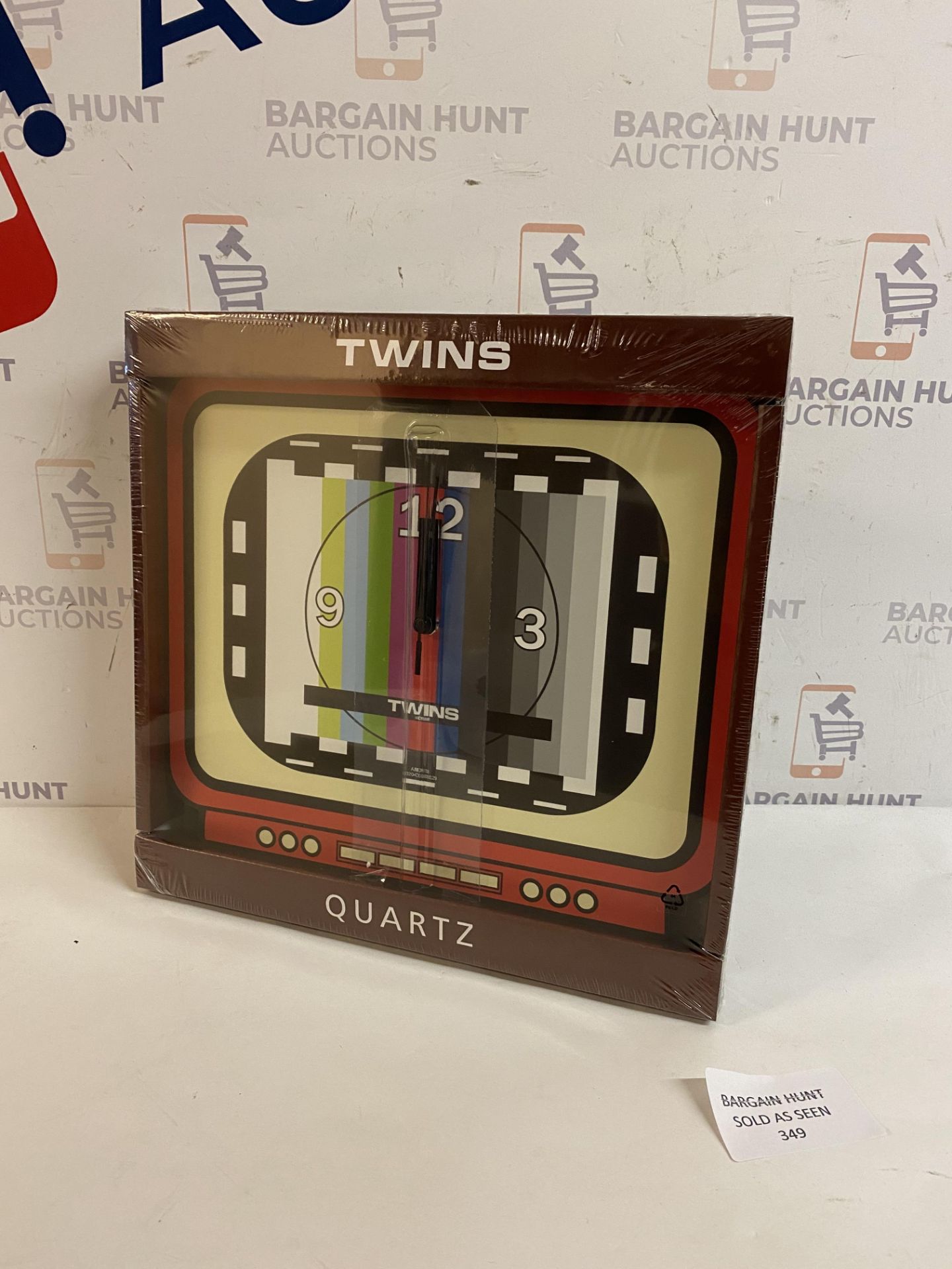 Brand New Twins Quartz Retro TV Design Wall Clock