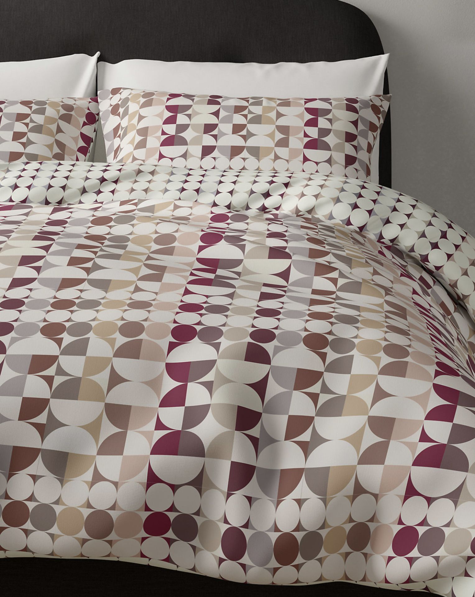 Cotton Rich Geometric Bedding Set, King Size RRP £39.50