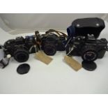 3 PRAKTICA CAMERAS TO INCLUDE BCA ELECTRONIC PRAKTICAR 1:2.8 28MM, B200 ELECTRONIC PENTACON 1:2.4