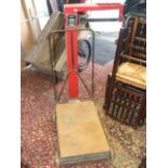 Avery 5 CWT Cast Iron Platform Scales