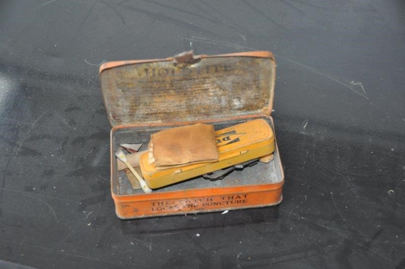 vintage tin Holdite repair outfit for motor tube repairs - Image 2 of 3