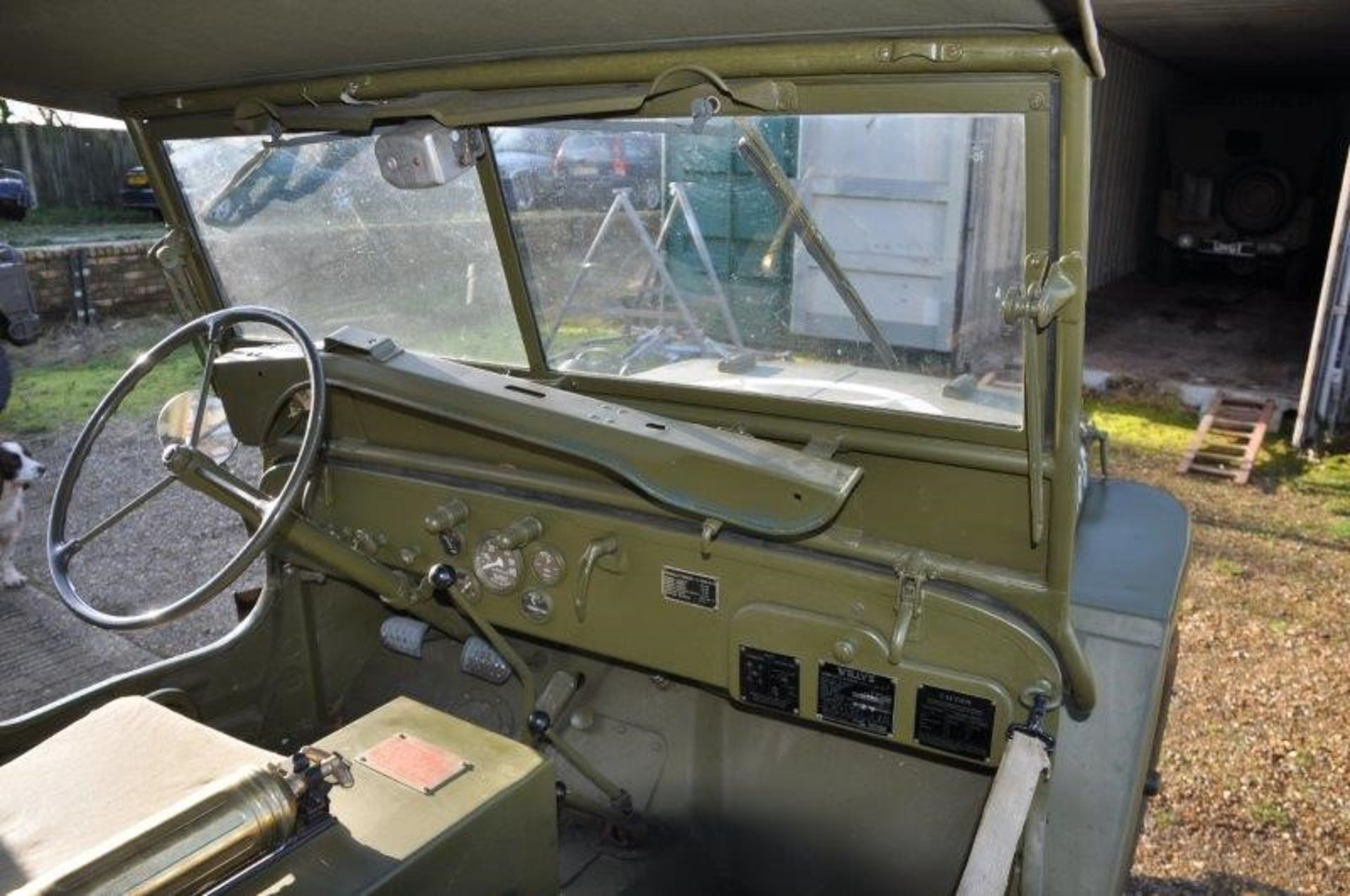 WW2 1945 Willys Jeep 4x4 airfield model - Image 6 of 14