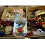 Large collection of costume jewellery to include brooches, necklaces, pendants etc