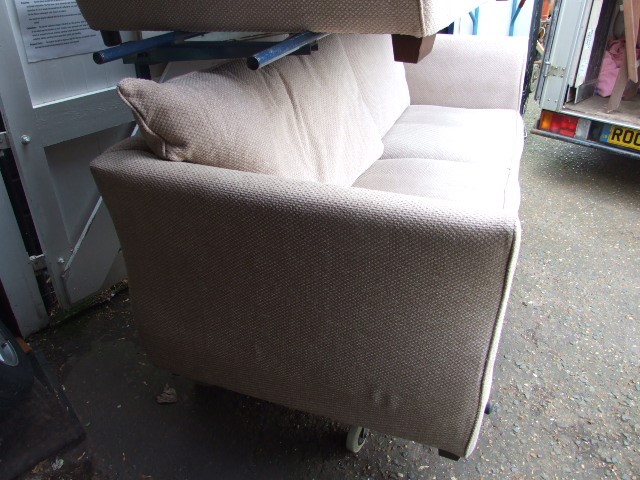 3 Seater & 2 Seater Sofas - Image 3 of 4