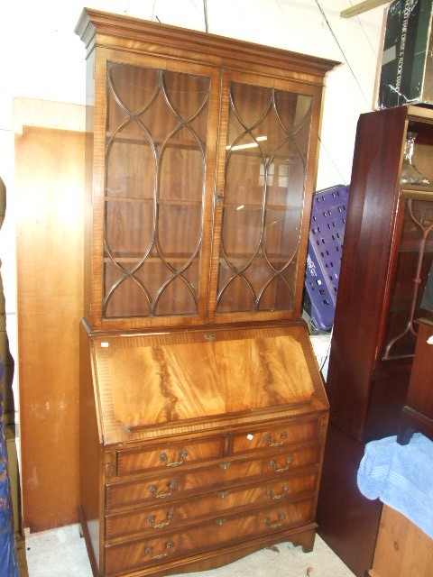 Reproduction Bureau Bookcase - Image 3 of 3