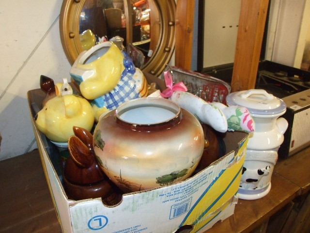 Qty china including cookie jars