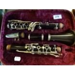 Corton vintage clarinet in case