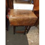 Small Oak Gateleg table 2ft wide