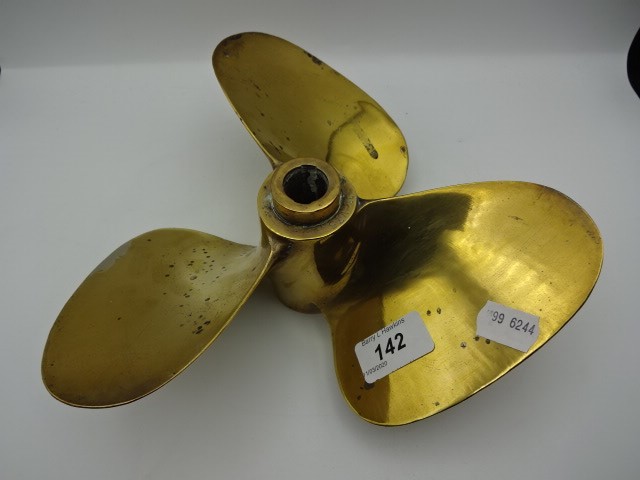 Brass propeller, Johnson Oakland California USA, 23cm diameter