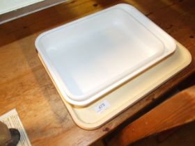 6 Plastic trays ( butchers shop clearance )