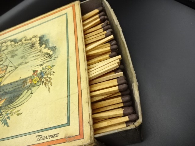 A very rare oversized matchbox measuring 30 x 19 x 7cm, with a hand coloured cover possible made - Image 4 of 8