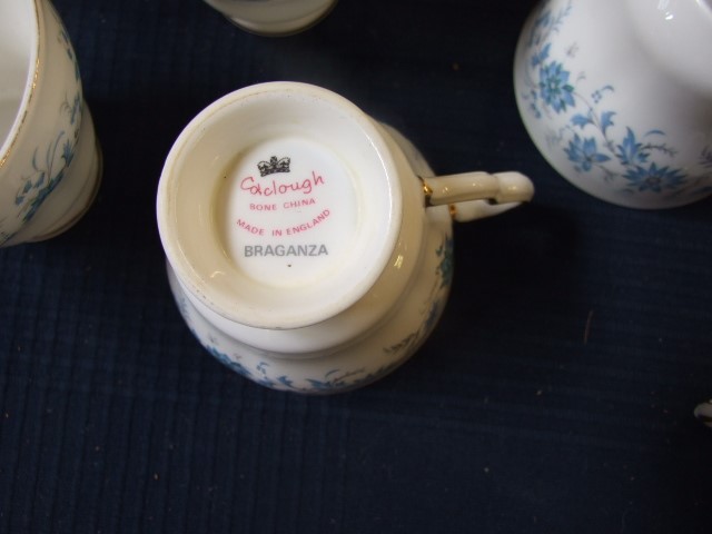 Colclough Braganza Tea Set for 6 ( no chips or apparent damage ) - Image 5 of 6
