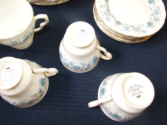 Colclough Braganza Tea Set for 6 ( no chips or apparent damage ) - Image 4 of 6