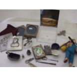 VINTAGE COLLECTABLES TO INCLUDE SILVER PLATE PHOTO FRAMES, SEWING ITEMS, KLUMPF DOLL ETC