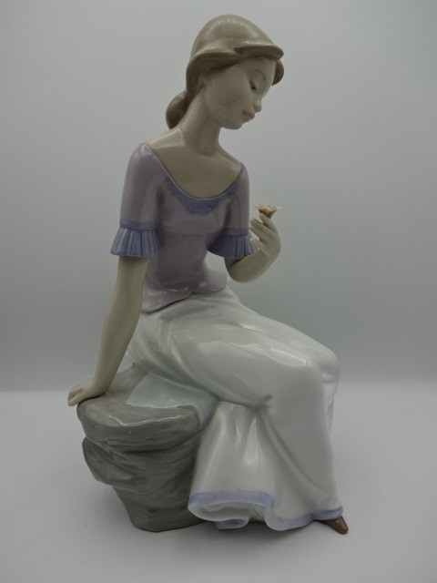 Lladro Nao girl, Spring Reflections, 27cm tall, boxed