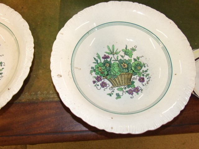 2 Wedgwood Bowls 10 inches wide ( odd chip and 1 has slight hairline crack ) - Image 2 of 4