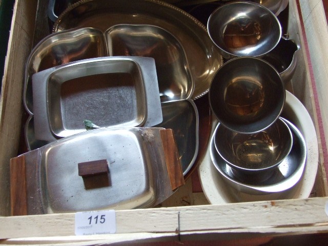 Box Assorted Kitchenware house clearance