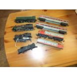 Vintage Hornby , Triang Locos ( A/F )