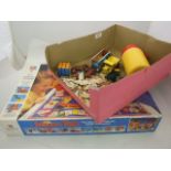 VINTAGE MOUSE TRAP GAME AND BOX OF VINTAGE TOYS