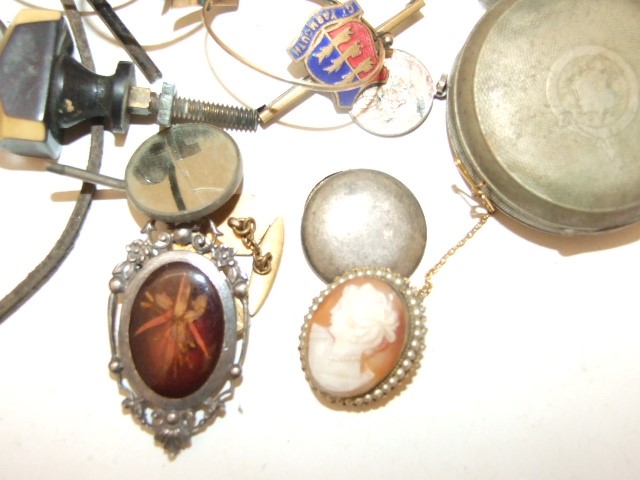 VINTAGE COLLECTABLES TO INCLUDE CAMEO, WATCH PARTS ETC - Image 3 of 4