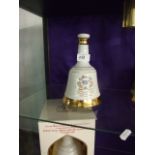 3 Bells Whisky Bells Prince Henry 50 cl , Andrew & Sarah 75 cl and Prince William ( unsealed , no