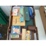 A BOX OF VINTAGE GAMES TO INCLUDE TRI-ANG BLOCKS, MARBLES AND POKER DICE