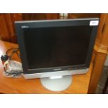 Samsung LCD 15" TV with remote ( house clearance )