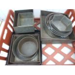 COLLECTION OF VINTAGE RUSTIC BAKING CAKE TINS