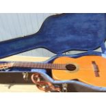 CLASSIC SPANISH GUITAR WITH CASE
