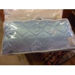 Quilted Satin Bedspreads Kingsize in cream Single size in blue