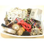 TUB OF COSTUME JEWELLERY