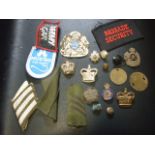 Various cap badges & buttons