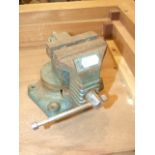 Turnable Bench Vice