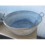 Vintage Galvanised Tin Bath 22 x 28 inches 11 tall