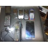7 mobile Phones ( house clearance )